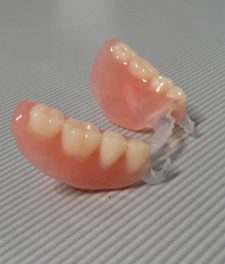 Зубные протезы Квадротти